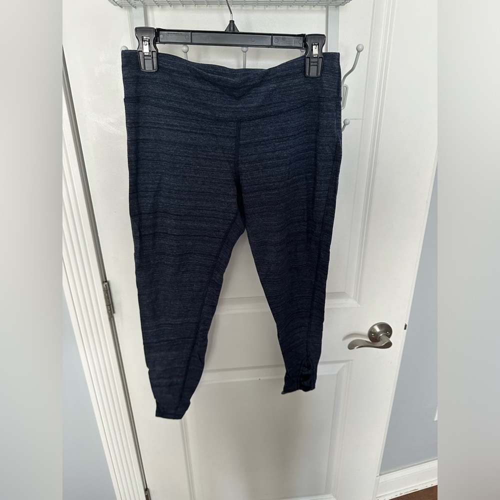 *NEW*Sz L* GAP CAPRI LEGGING